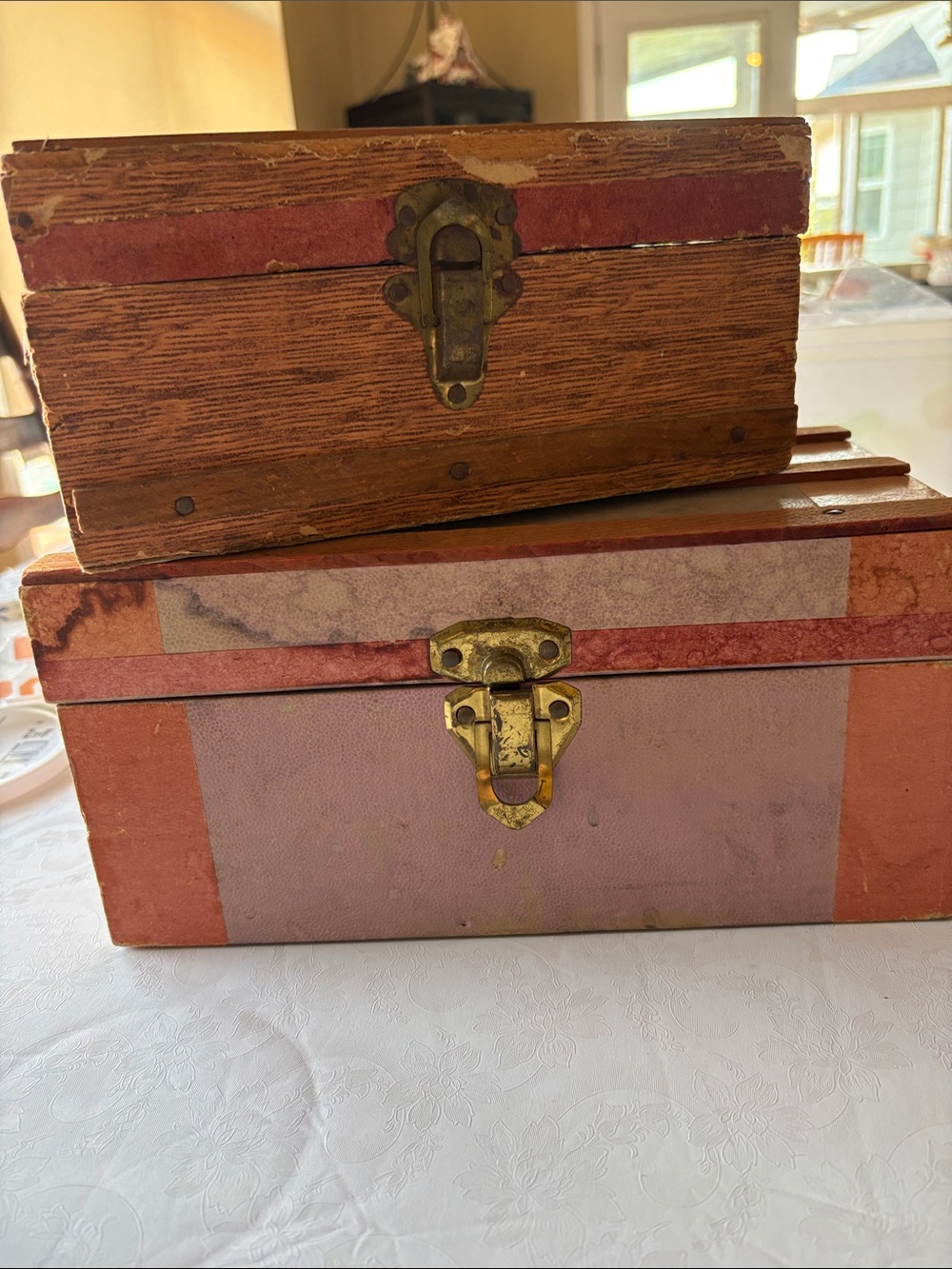 Vintage Pink and Wood Decorative Doll Trunks- Brand Unspecified